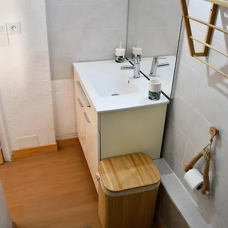 Appartement La Cahute H24,cosy,port,plage,wifi,netflix